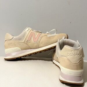 New Balance Cream and Tan Sneakers